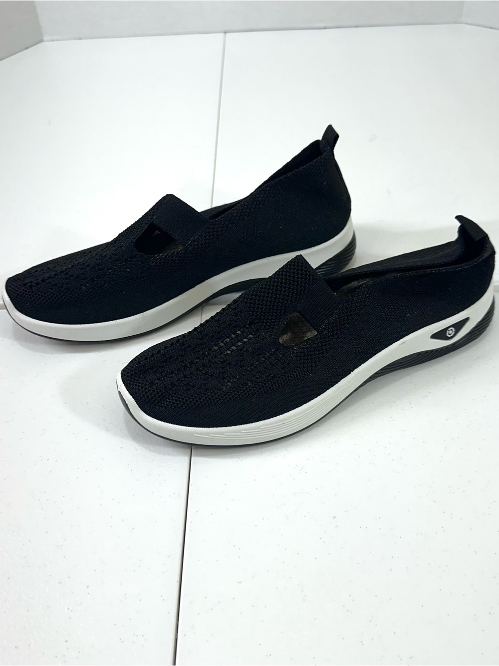 Women’s woven comfortable lightweight mesh slip on Black  Sneakers EU43